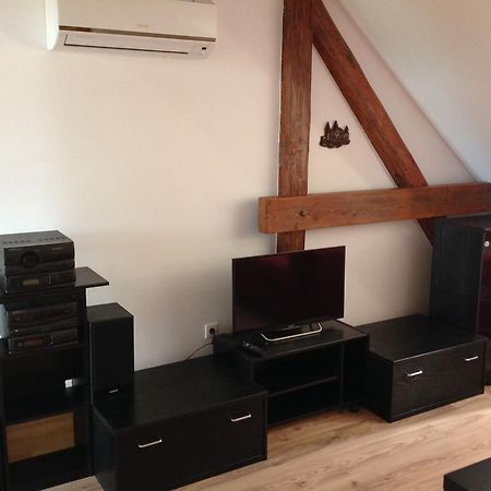 King Apartman Sárvár Екстериор снимка