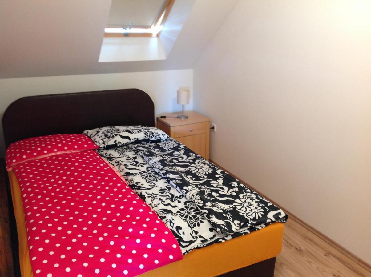 King Apartman Sárvár Екстериор снимка